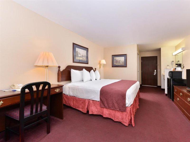 Americas Best Value Inn Somerville Texas Zewnętrze zdjęcie