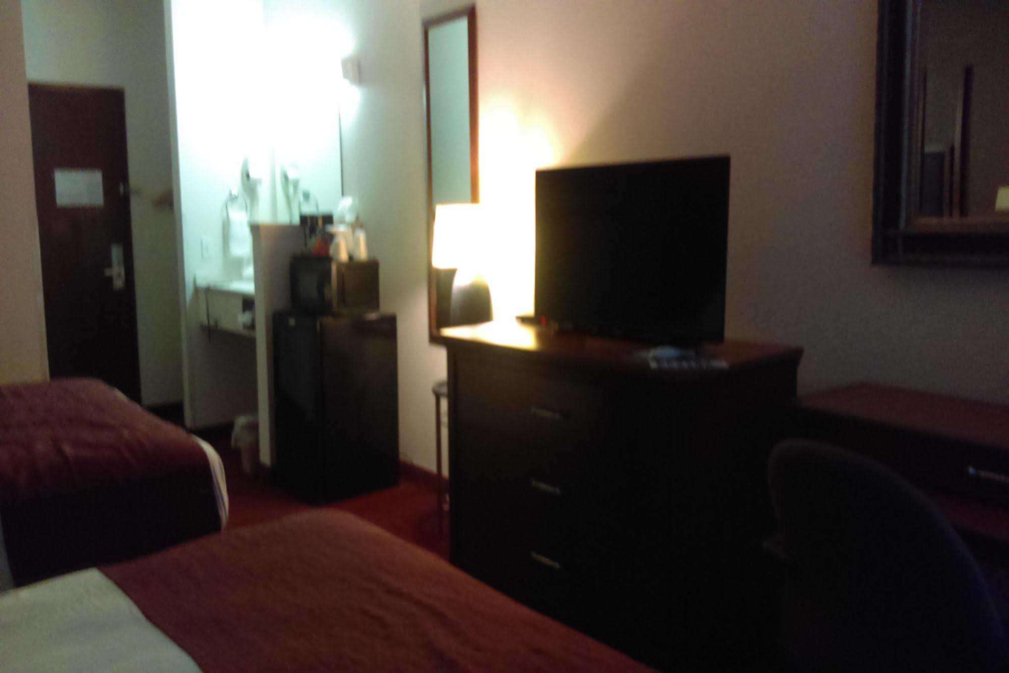 Americas Best Value Inn Somerville Texas Zewnętrze zdjęcie